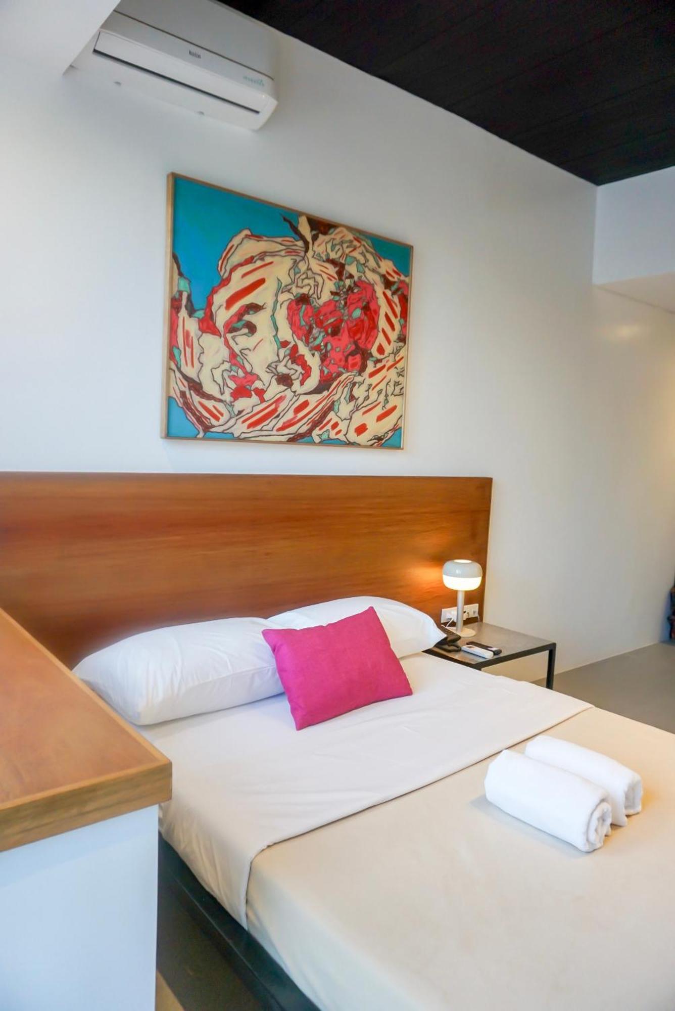 Cayco House By Hotel Durban Makati City Exterior foto